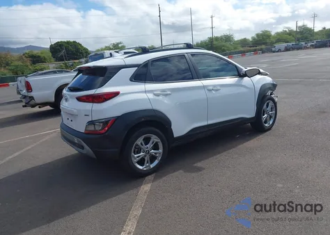 2023 Hyundai Kona Sel z USA, uszkodzony, nr VIN KM8K6CAB8PU038521